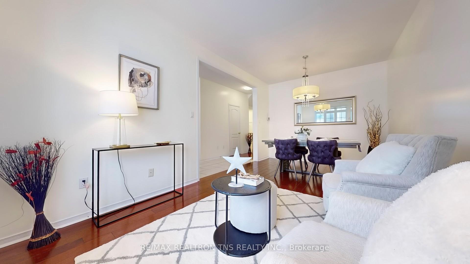 Photo 5 of 25 Foxton Road, Markham, Cornell — HOMEH