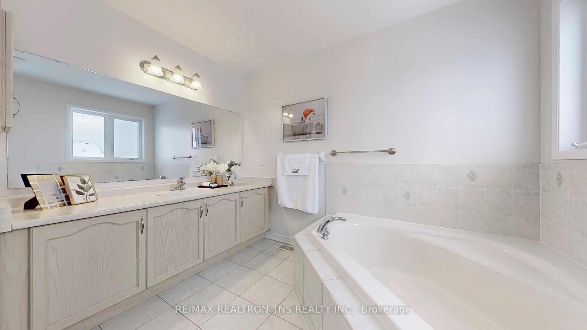 Photo 25 of 25 Foxton Road, Markham, Cornell — HOMEH