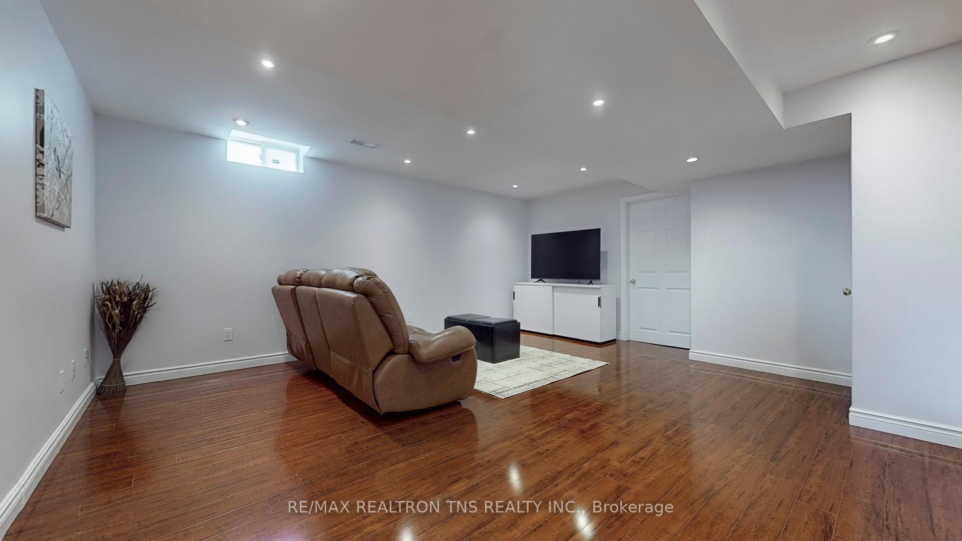 Photo 32 of 25 Foxton Road, Markham, Cornell — HOMEH