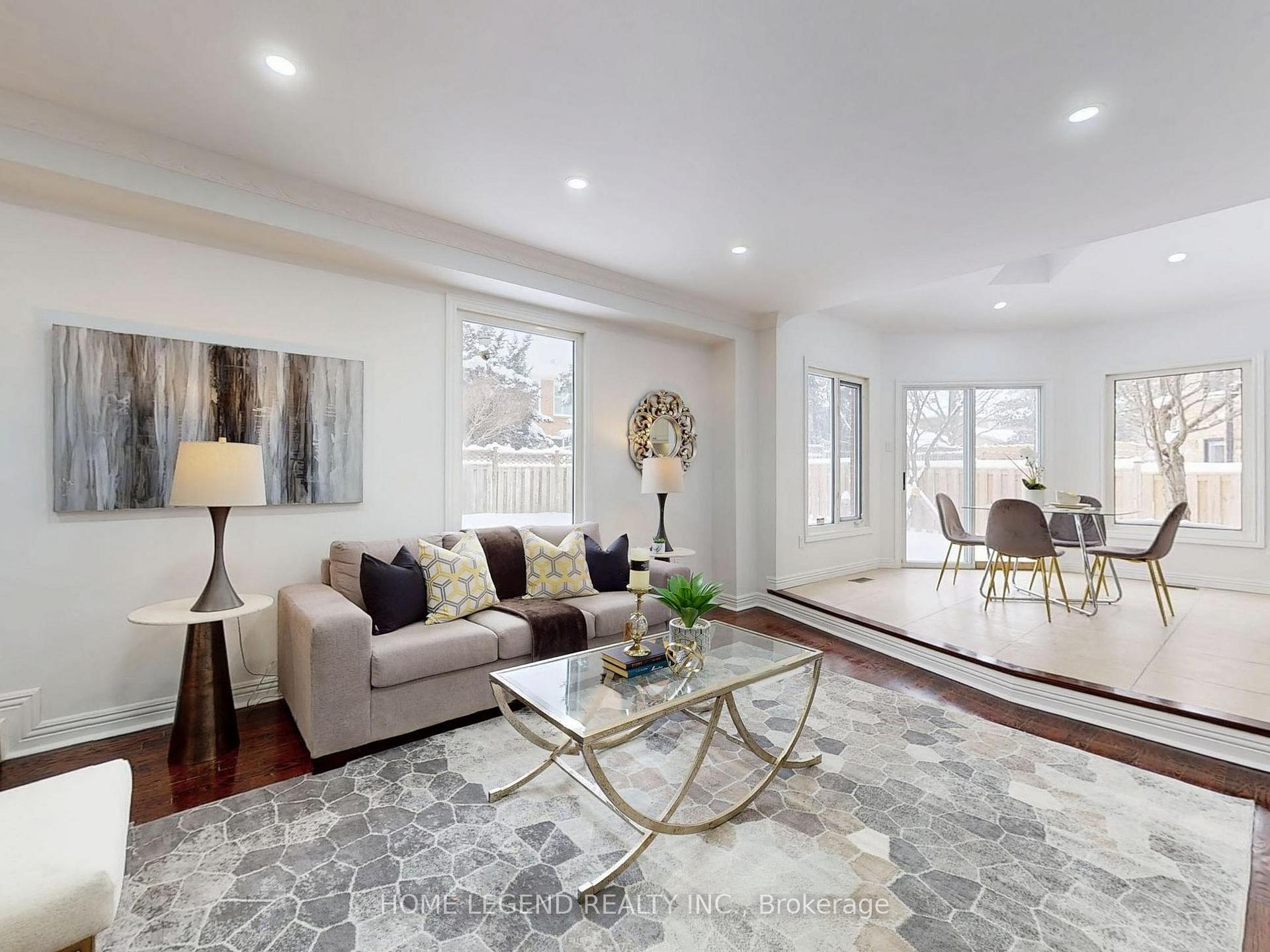 Photo 8 of 38 Lancashire Road, Markham, Unionville — HOMEH