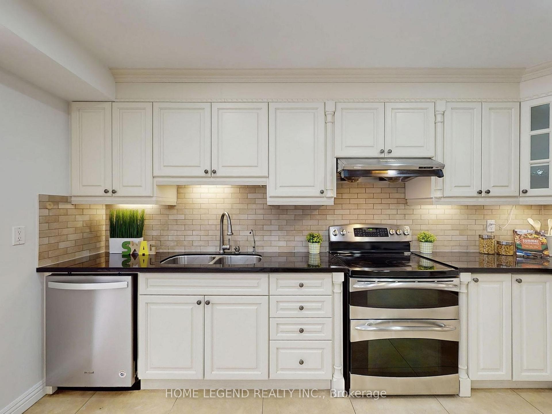 Photo 10 of 38 Lancashire Road, Markham, Unionville — HOMEH