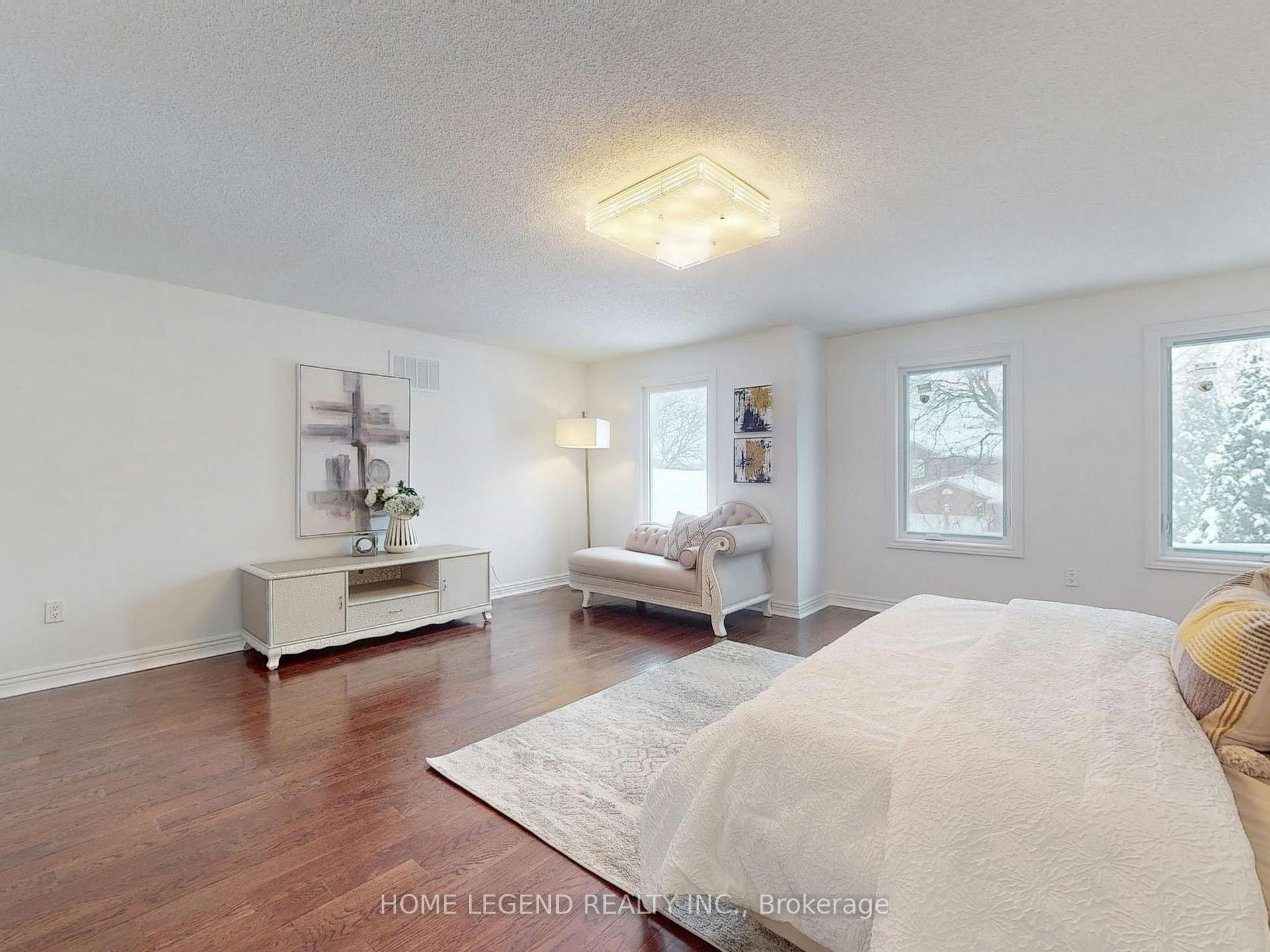 Photo 15 of 38 Lancashire Road, Markham, Unionville — HOMEH