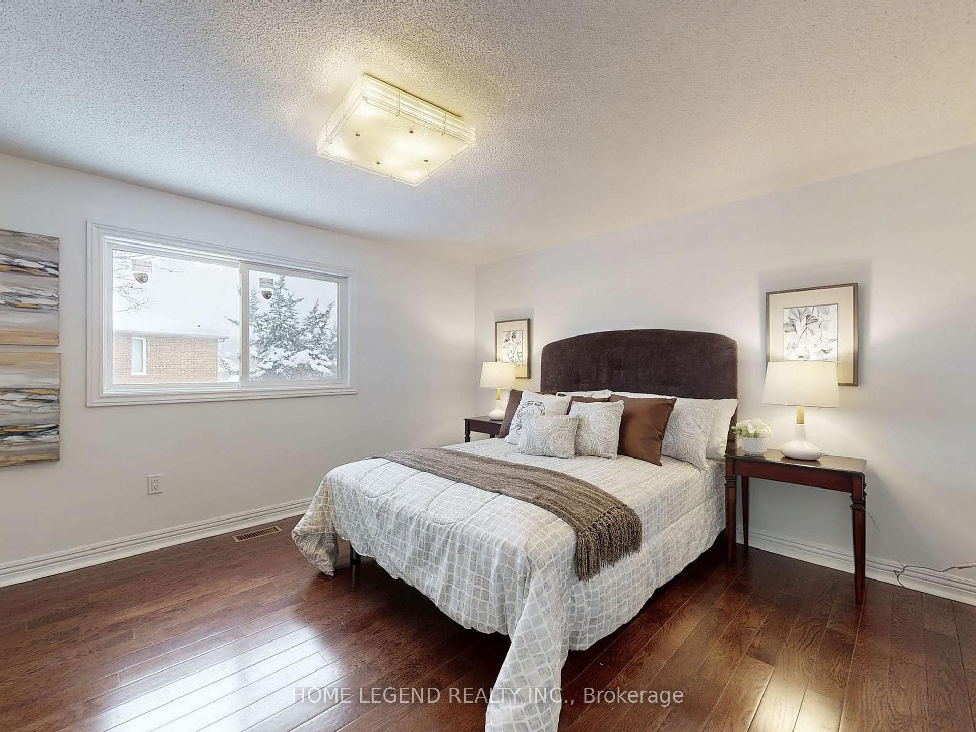 Photo 19 of 38 Lancashire Road, Markham, Unionville — HOMEH