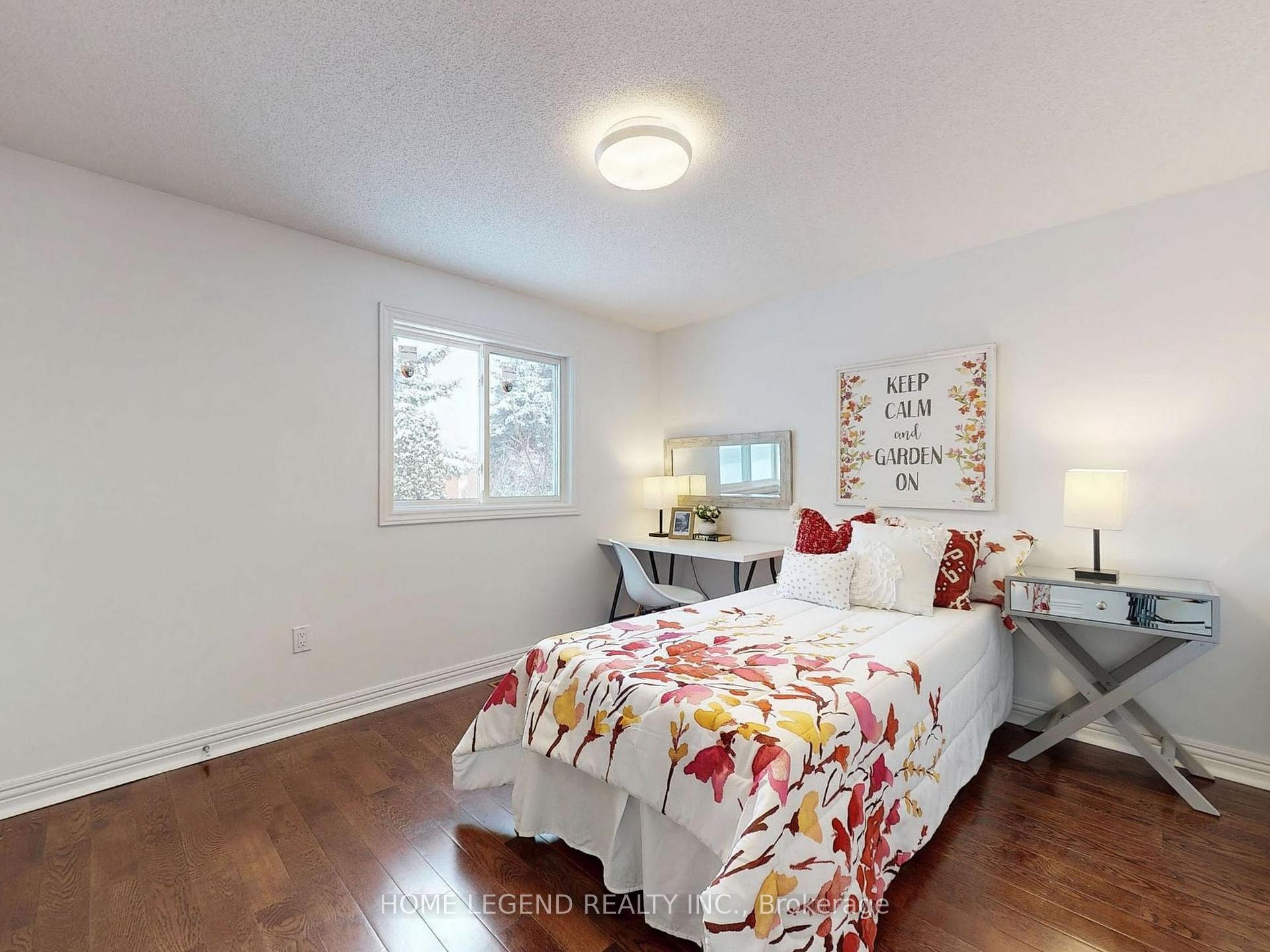 Photo 20 of 38 Lancashire Road, Markham, Unionville — HOMEH