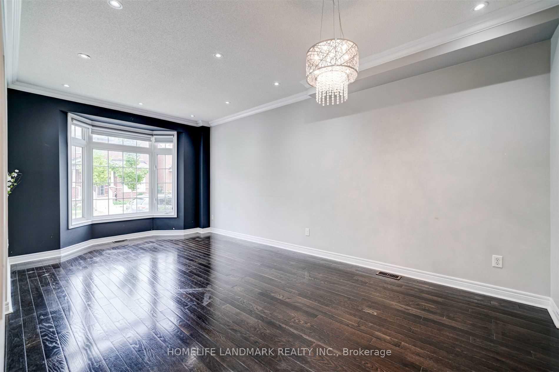 Photo 5 of 18 Greenery Road, Markham, Cornell — HOMEH