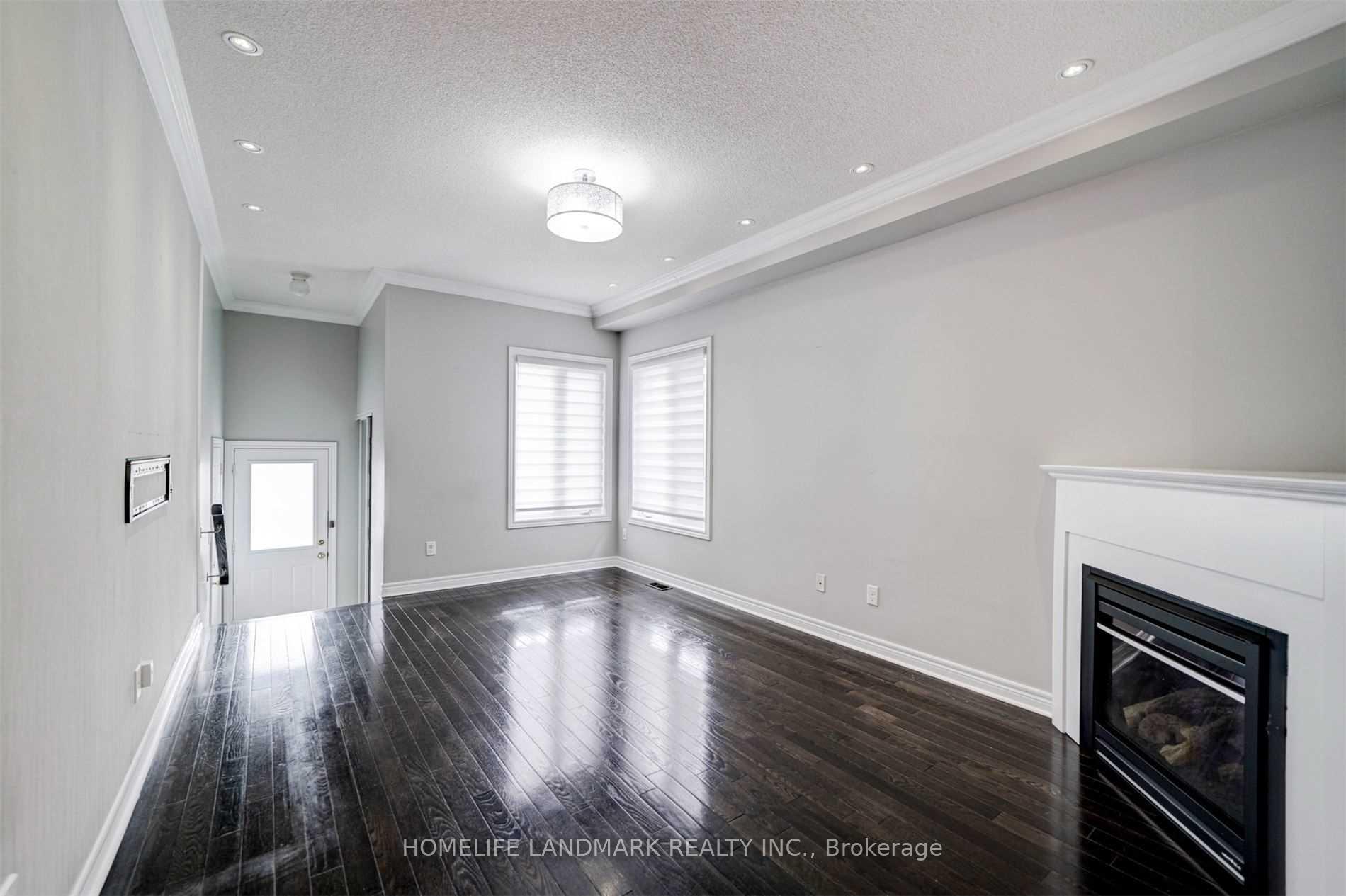 Photo 8 of 18 Greenery Road, Markham, Cornell — HOMEH