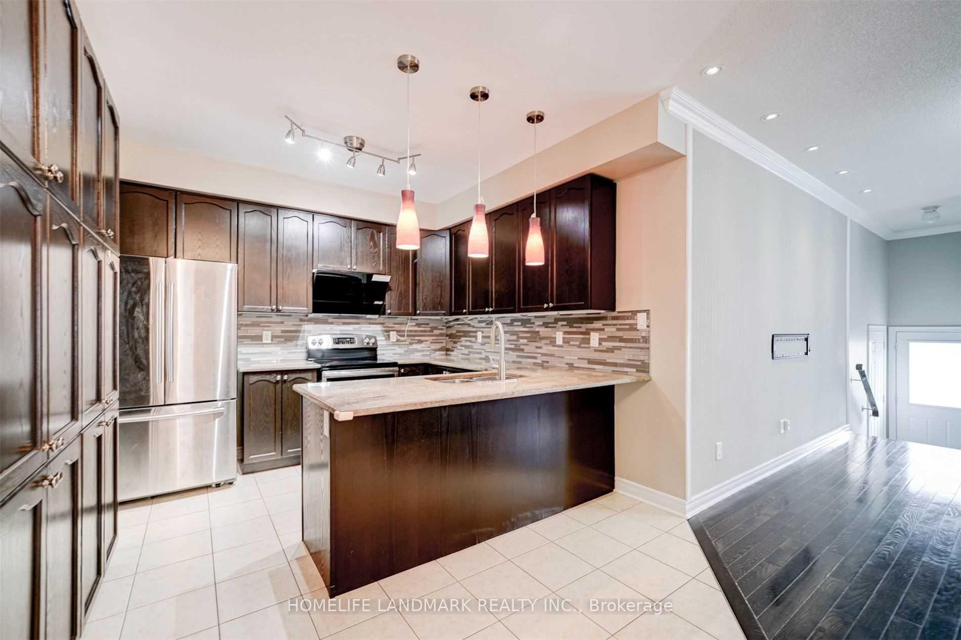 Photo 15 of 18 Greenery Road, Markham, Cornell — HOMEH