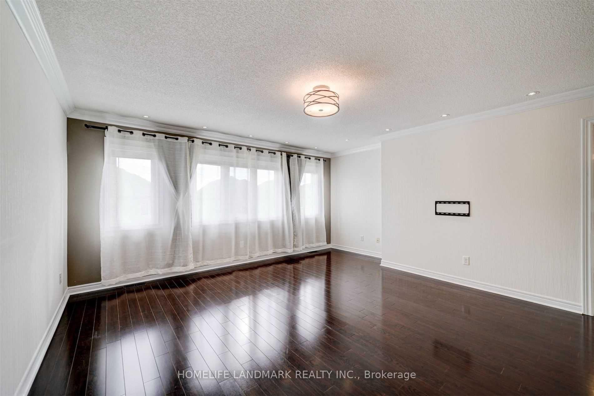 Photo 23 of 18 Greenery Road, Markham, Cornell — HOMEH