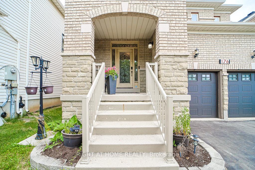 Photo 17 of 176 Cooke Crescent, Milton, Dempsey — HOMEH