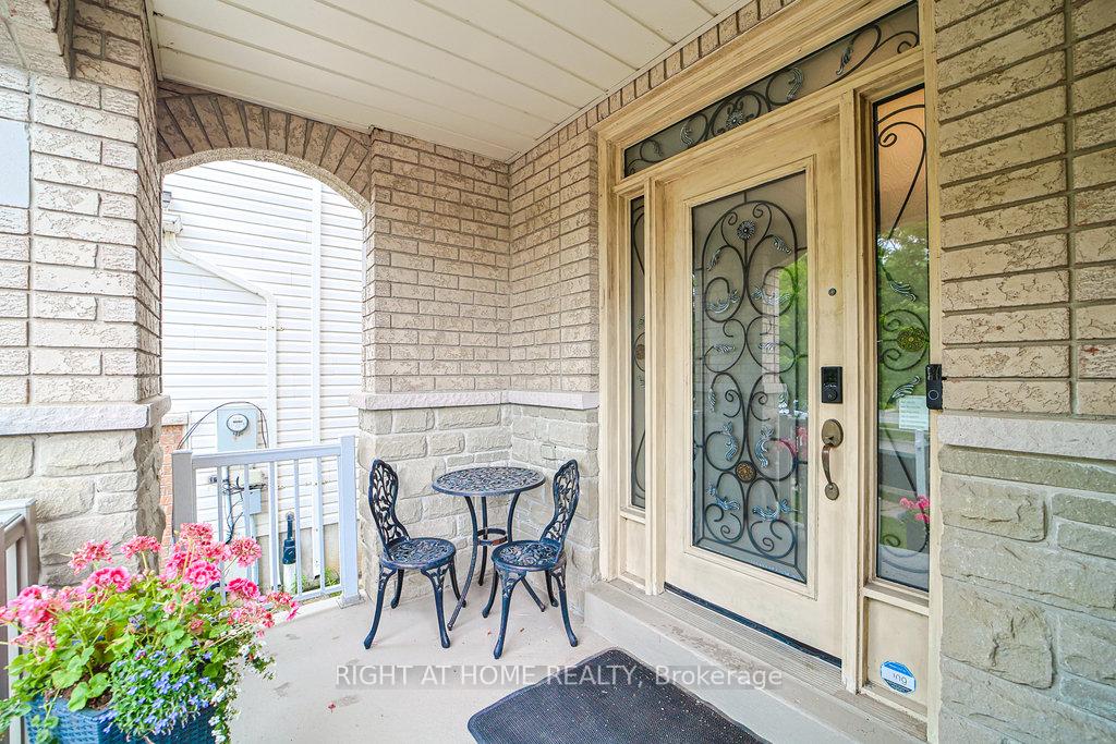 Photo 8 of 176 Cooke Crescent, Milton, Dempsey — HOMEH