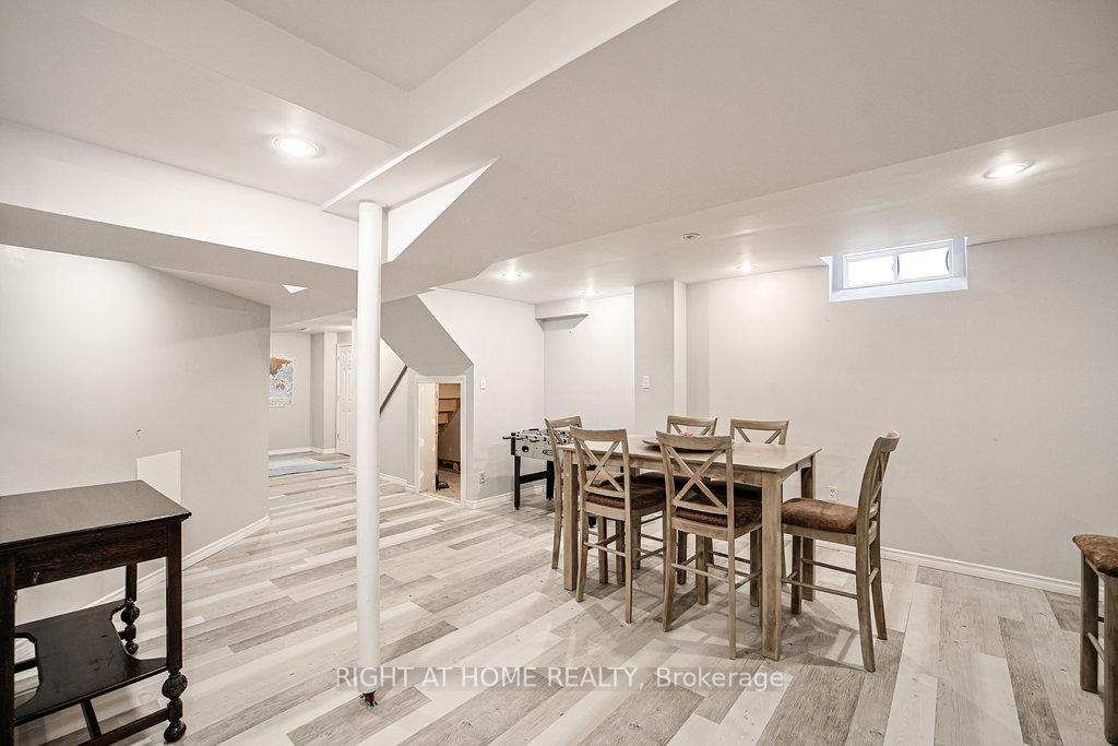 Photo 21 of 176 Cooke Crescent, Milton, Dempsey — HOMEH