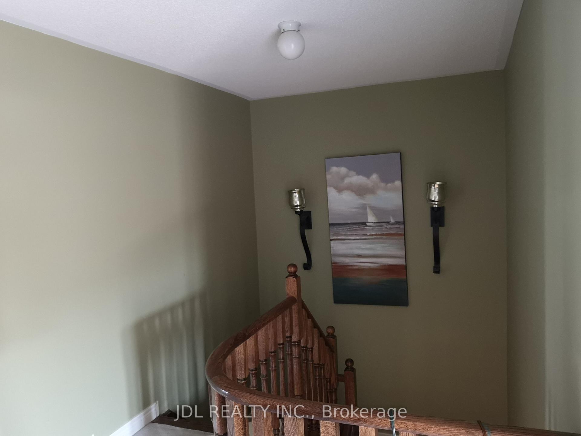 Photo 8 of 7 Willow Street, Markham, Wismer — HOMEH