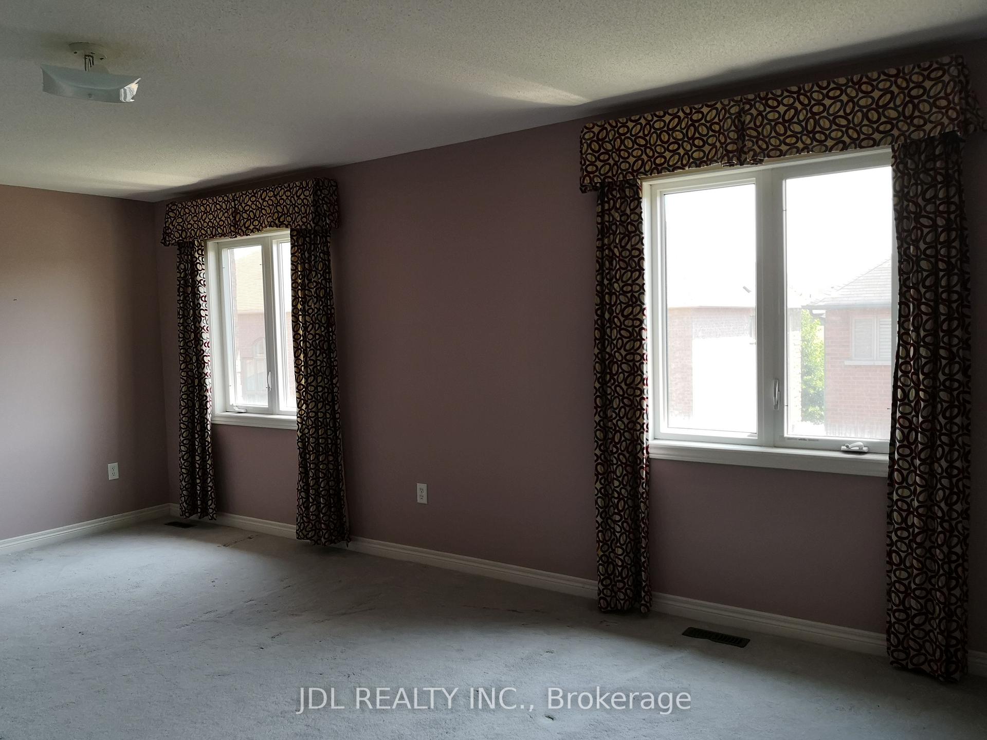 Photo 9 of 7 Willow Street, Markham, Wismer — HOMEH