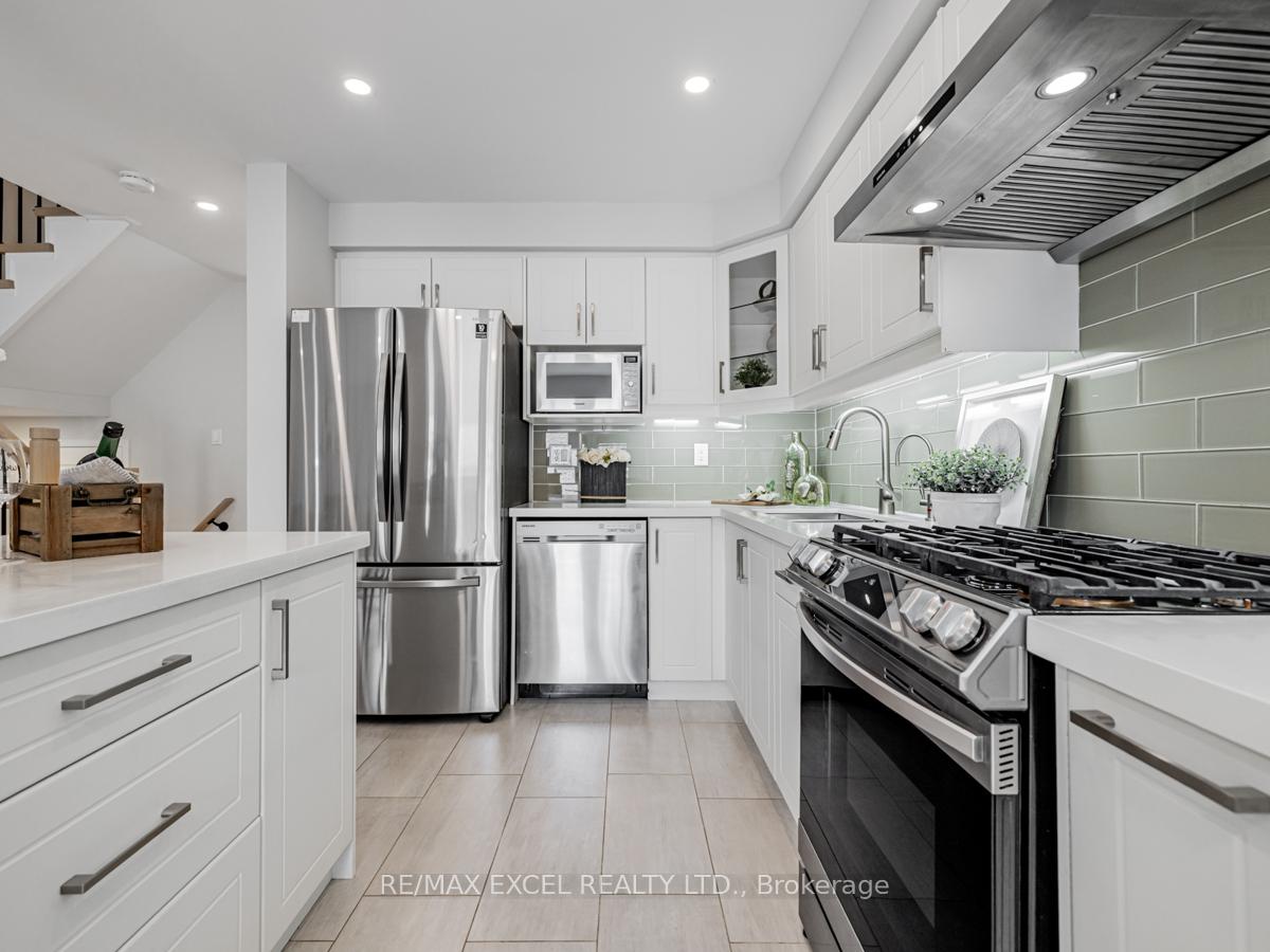 Photo 20 of 742 Castlemore Avenue, Markham, Wismer — HOMEH