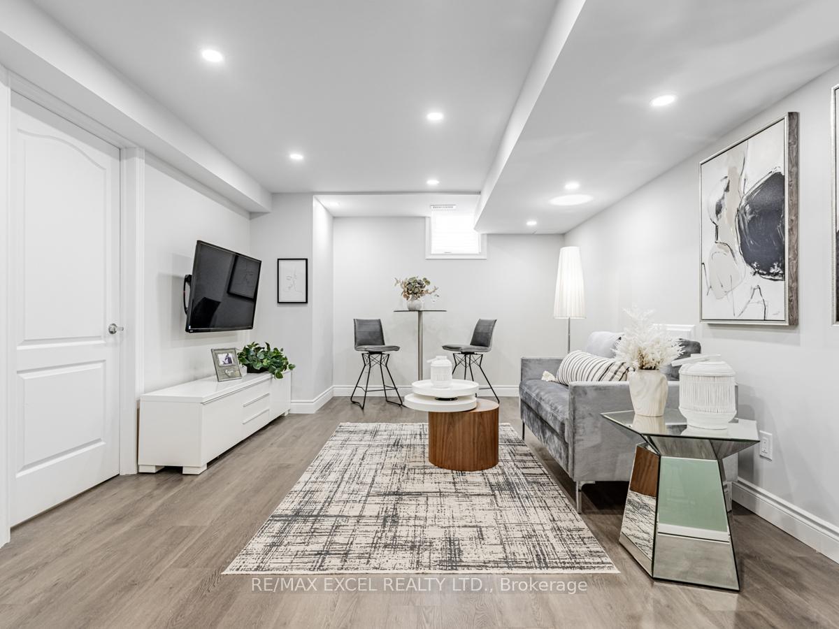 Photo 29 of 742 Castlemore Avenue, Markham, Wismer — HOMEH