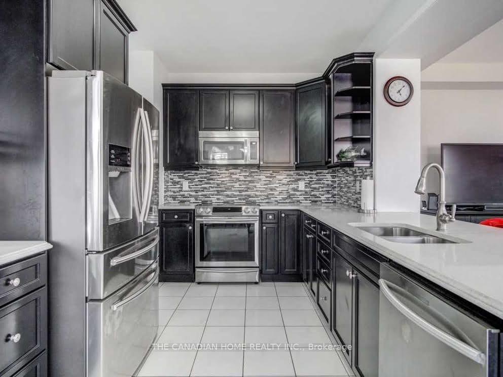 Photo 11 of 1497 Farmstead Drive, Milton, Ford — HOMEH