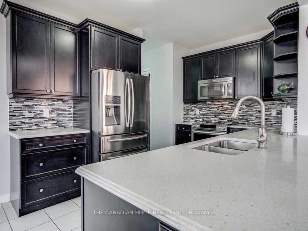 Photo 5 of 1497 Farmstead Drive, Milton, Ford — HOMEH