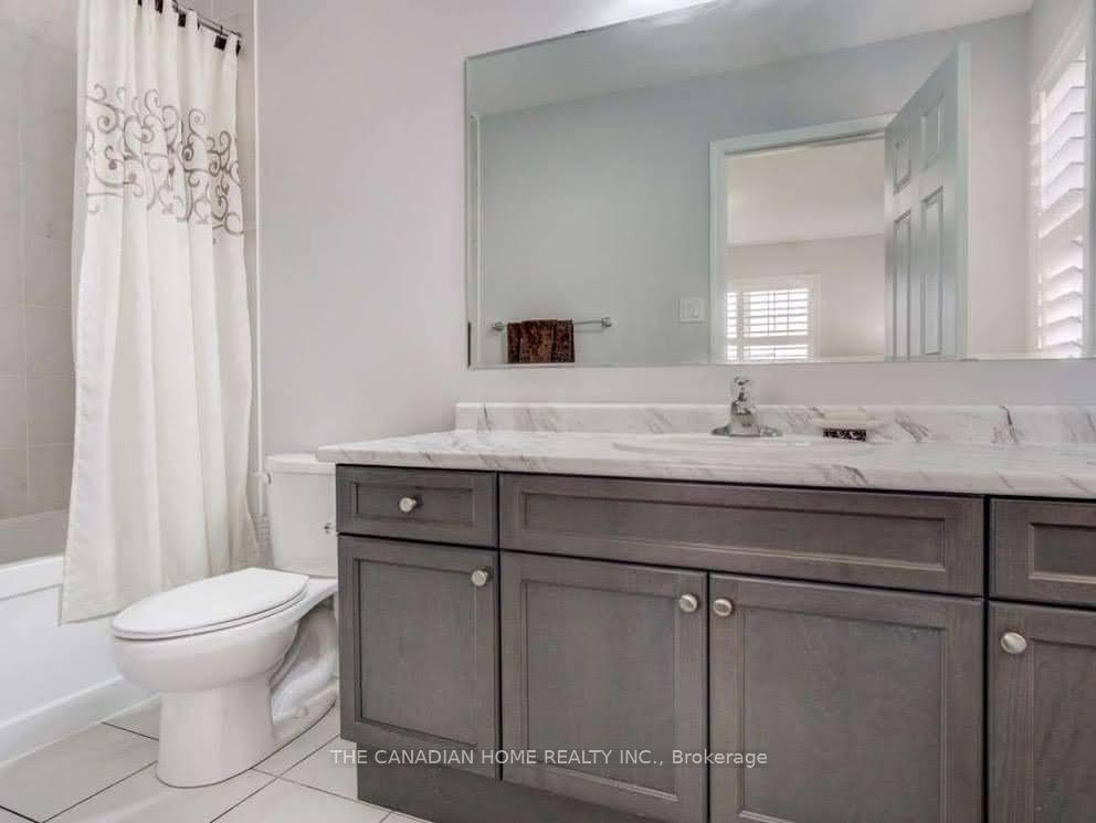 Photo 3 of 1497 Farmstead Drive, Milton, Ford — HOMEH