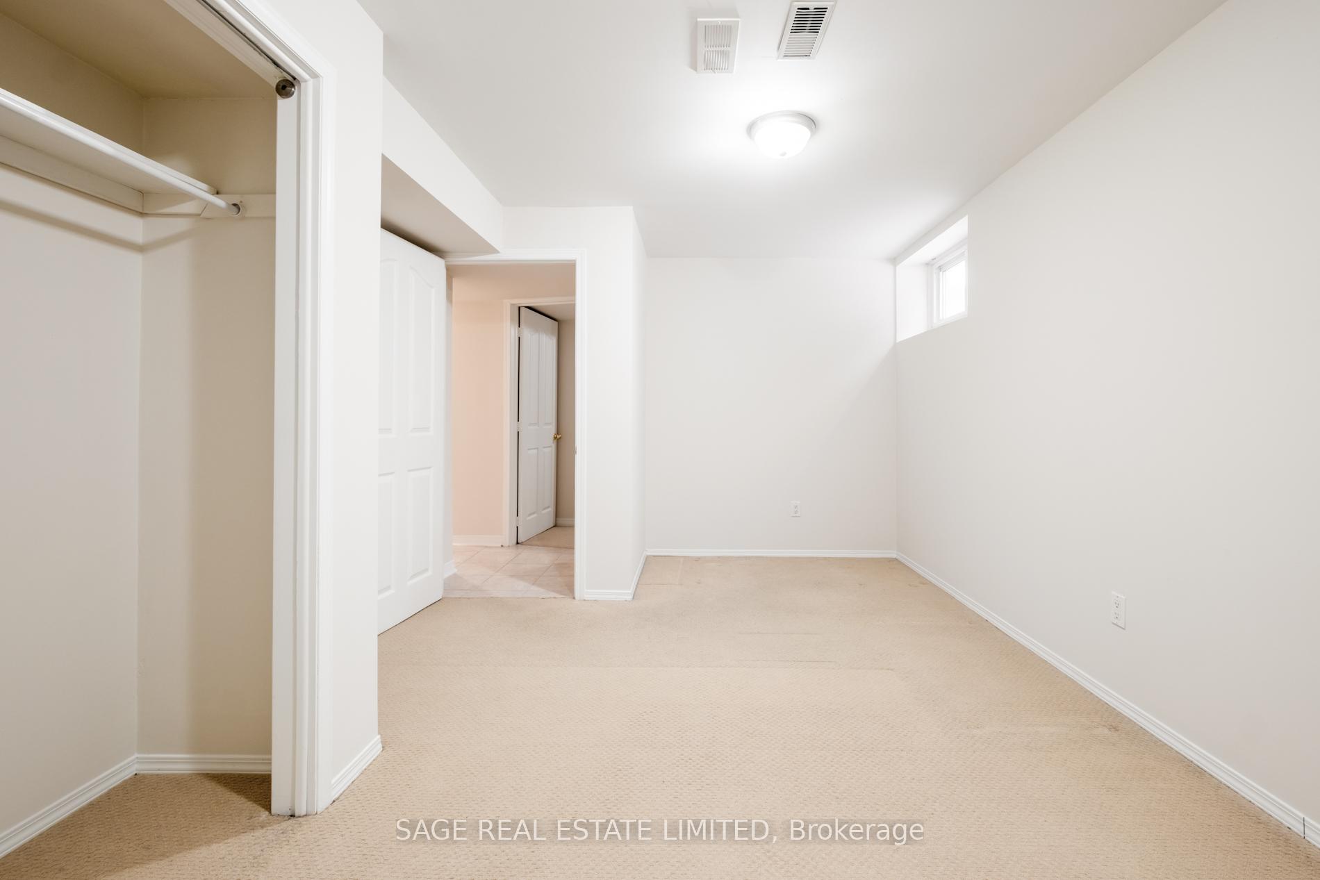 Photo 5 of 49 Rouge Street, Markham, Vinegar Hill — HOMEH