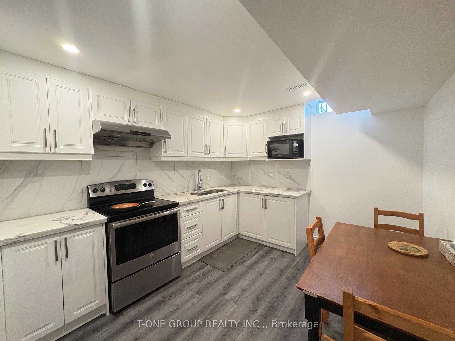 Photo 5 of Unit Basement, 118 Mary Pearson Drive, Markham, Middlefield — HOMEH