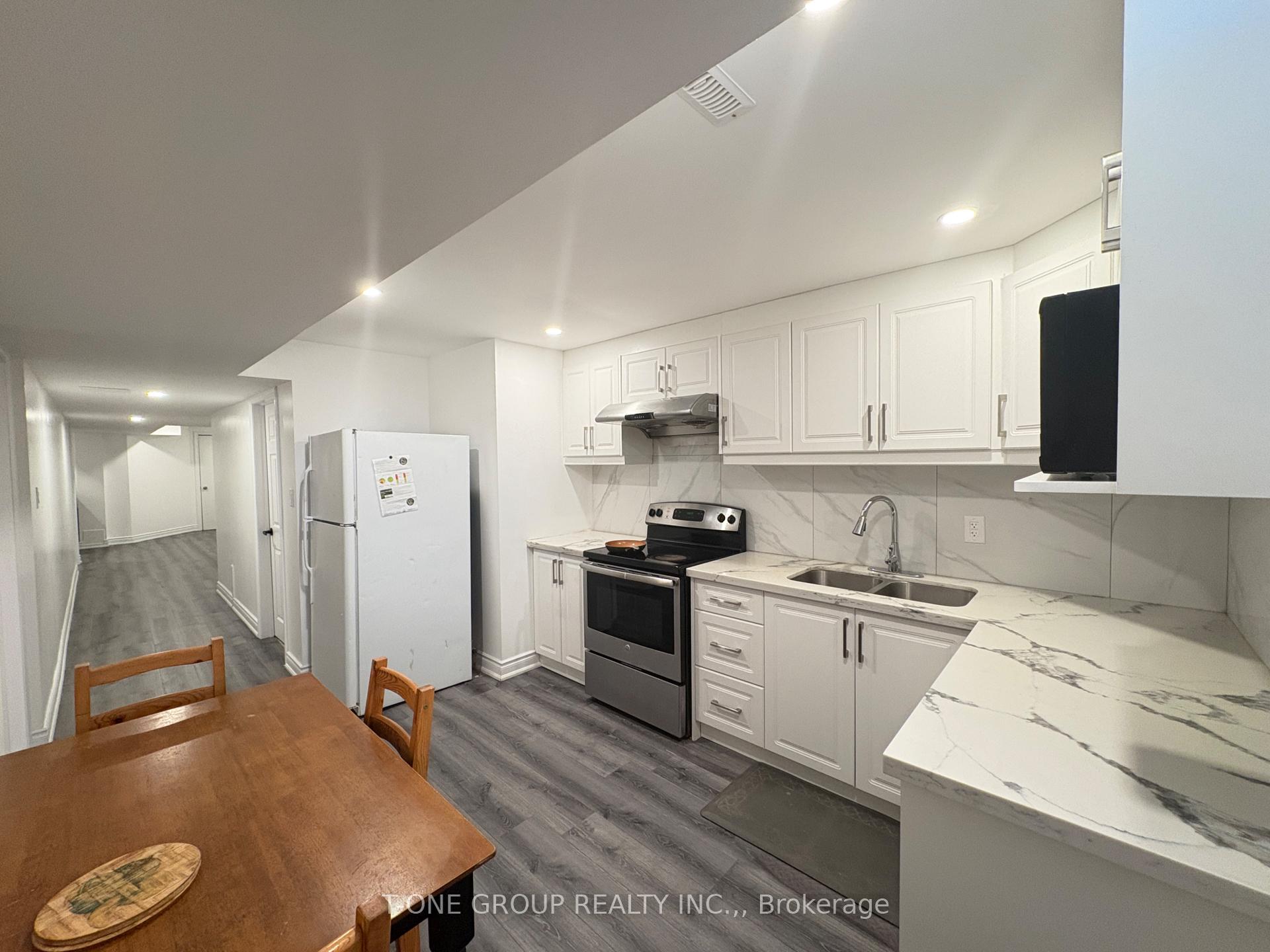 Photo 6 of Unit Basement, 118 Mary Pearson Drive, Markham, Middlefield — HOMEH