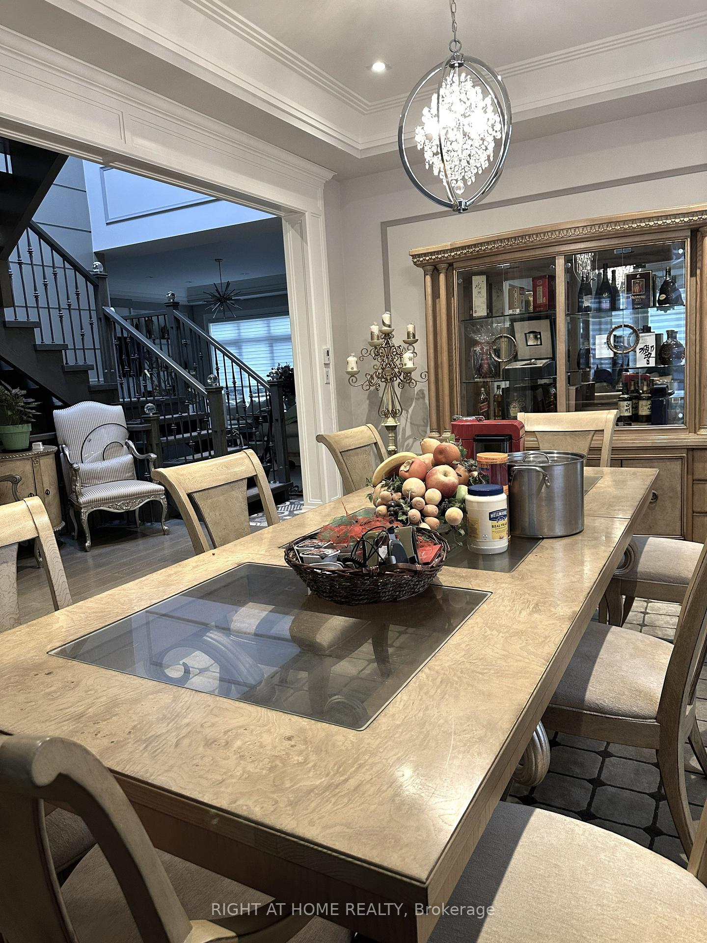 Photo 5 of 187 Clark Avenue, Markham, Thornhill — HOMEH