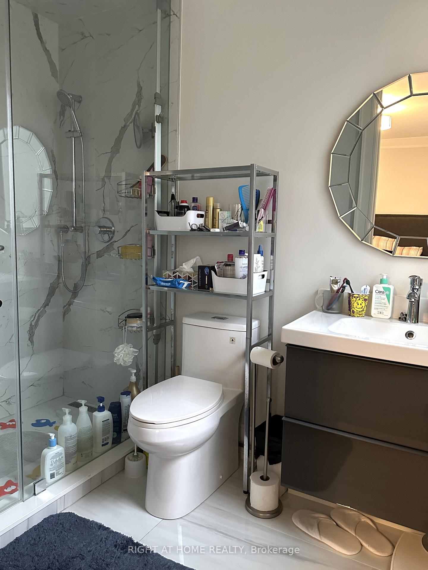 Photo 18 of 187 Clark Avenue, Markham, Thornhill — HOMEH
