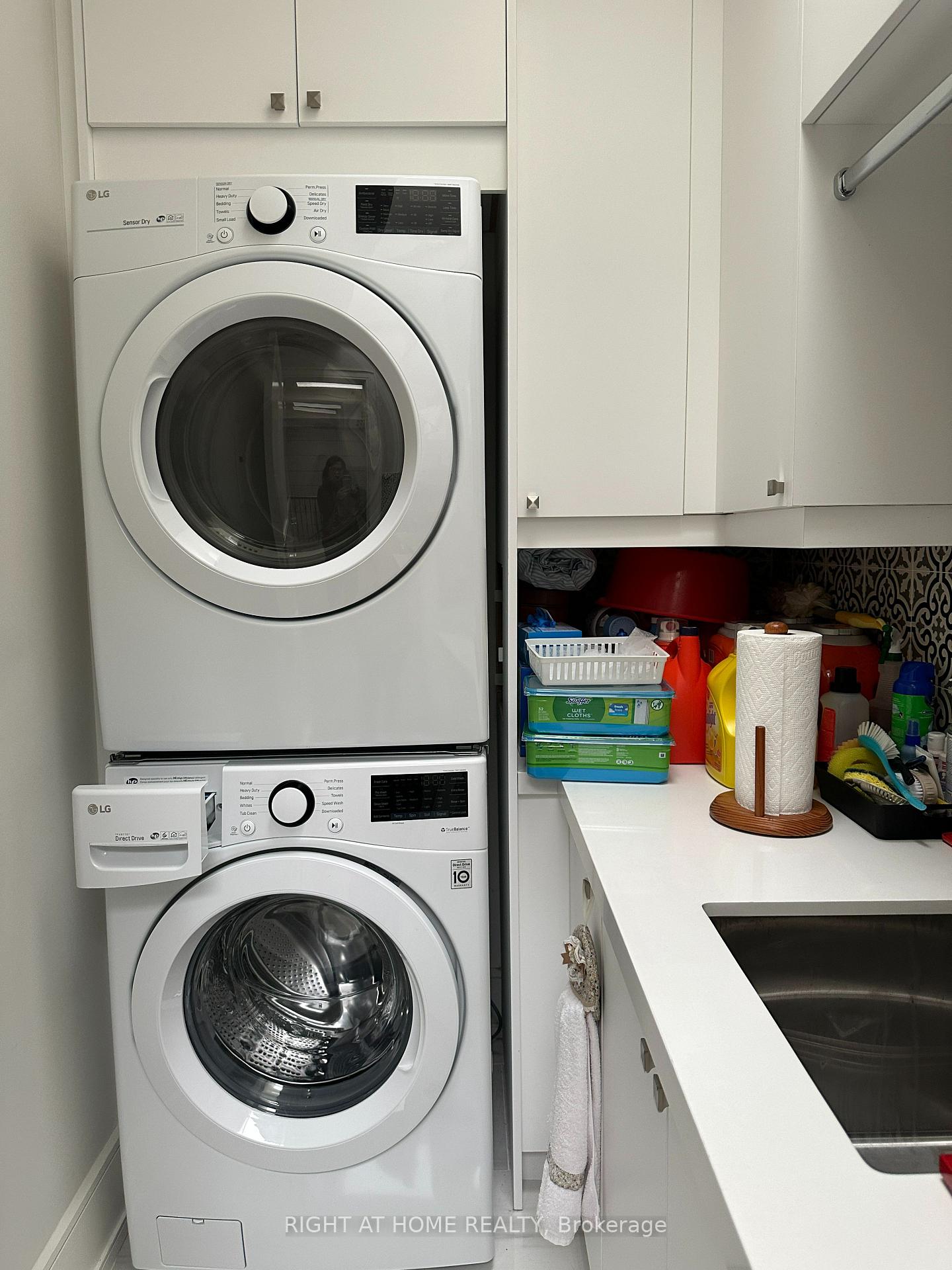 Photo 21 of 187 Clark Avenue, Markham, Thornhill — HOMEH