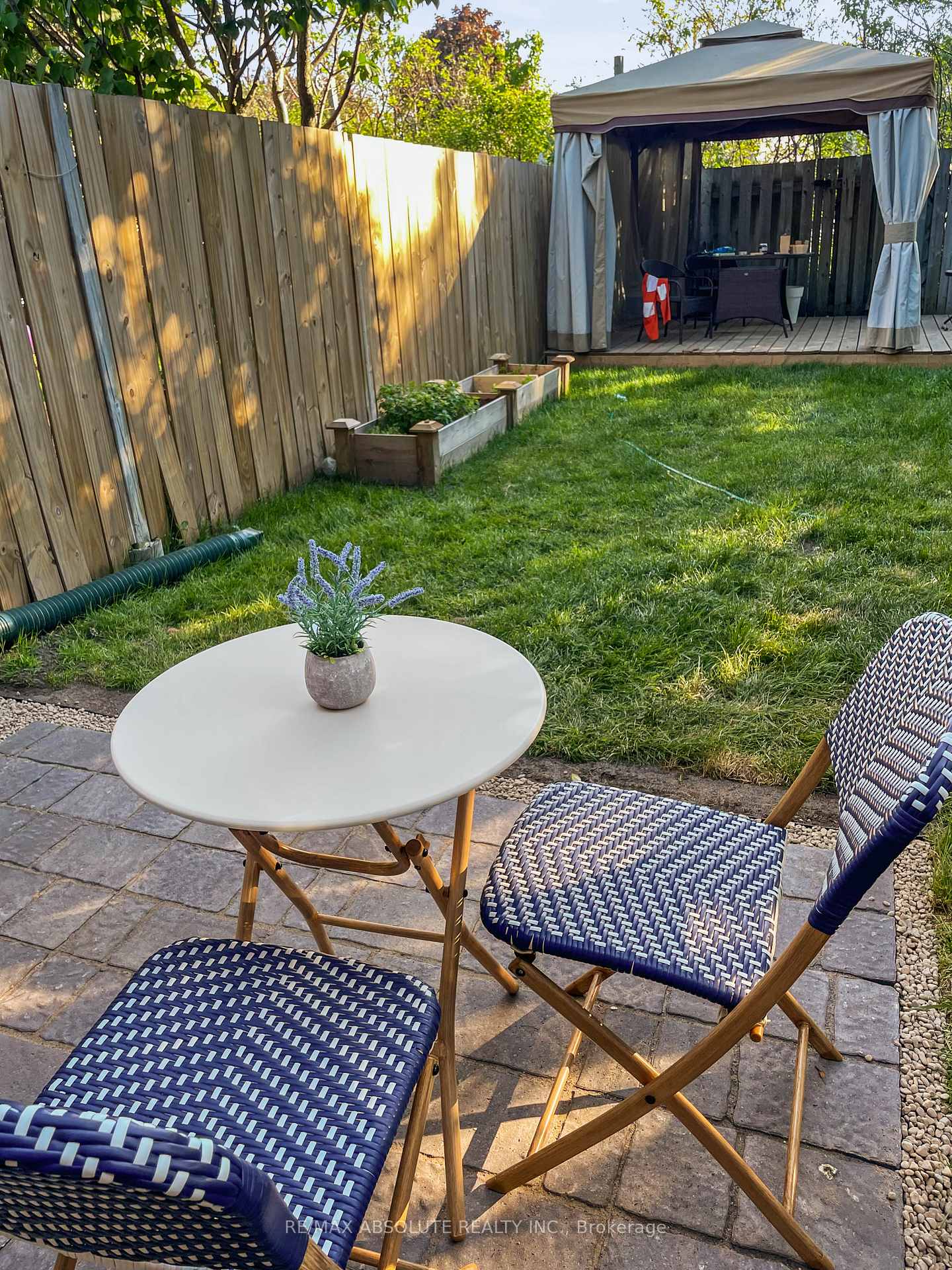 Photo 6 of 3 Hendrie Court, Ottawa, Kanata - Katimavik — HOMEH
