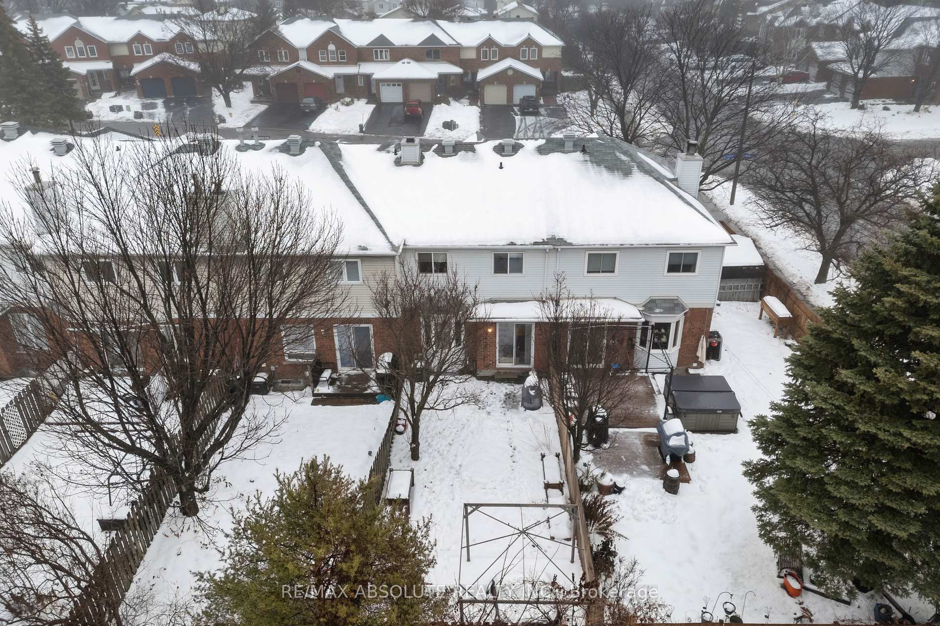 Photo 33 of 3 Hendrie Court, Ottawa, Kanata - Katimavik — HOMEH