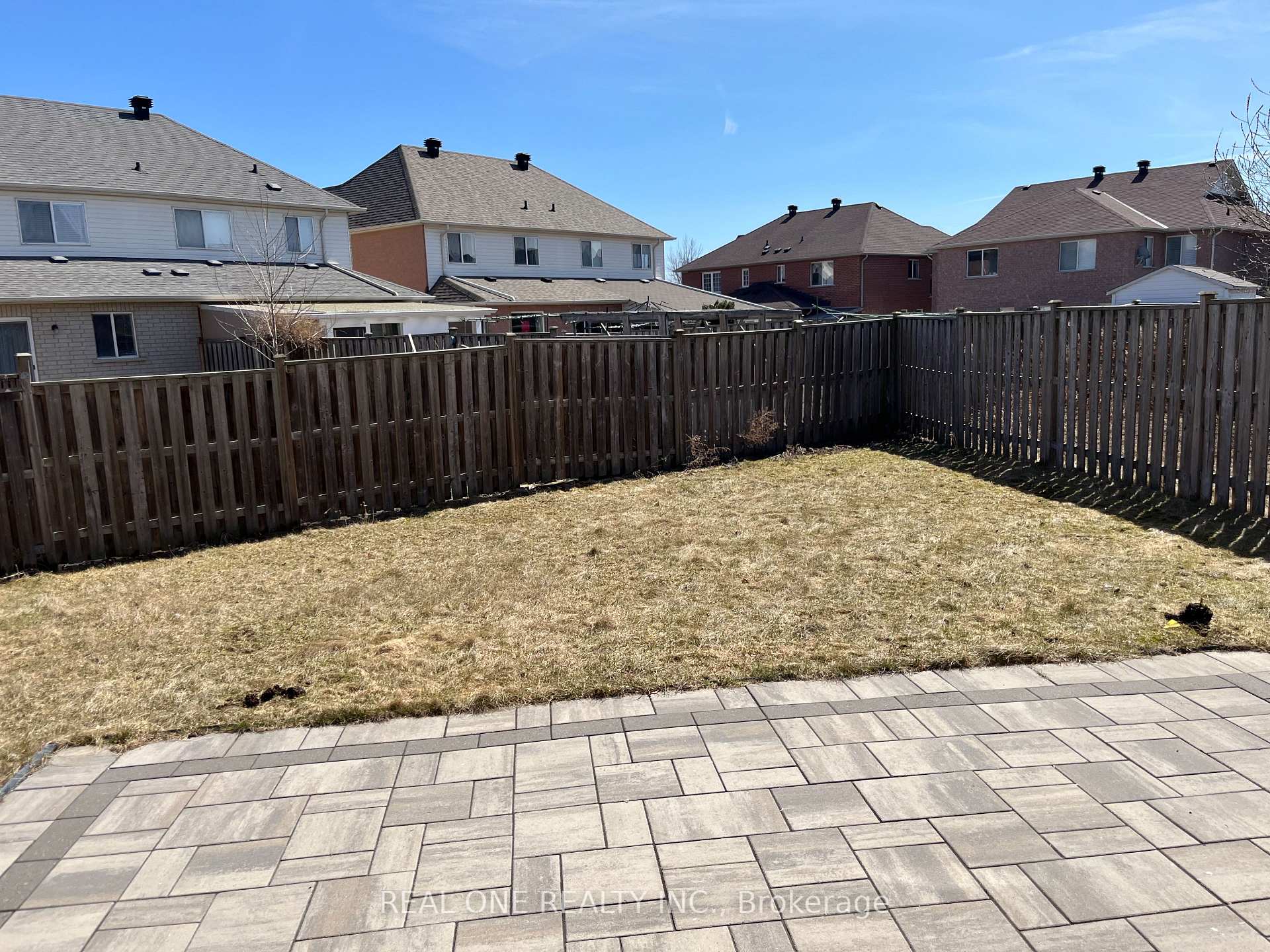 Photo 22 of 29 John Gary Drive, Markham, Village Green-South Unionville — HOMEH