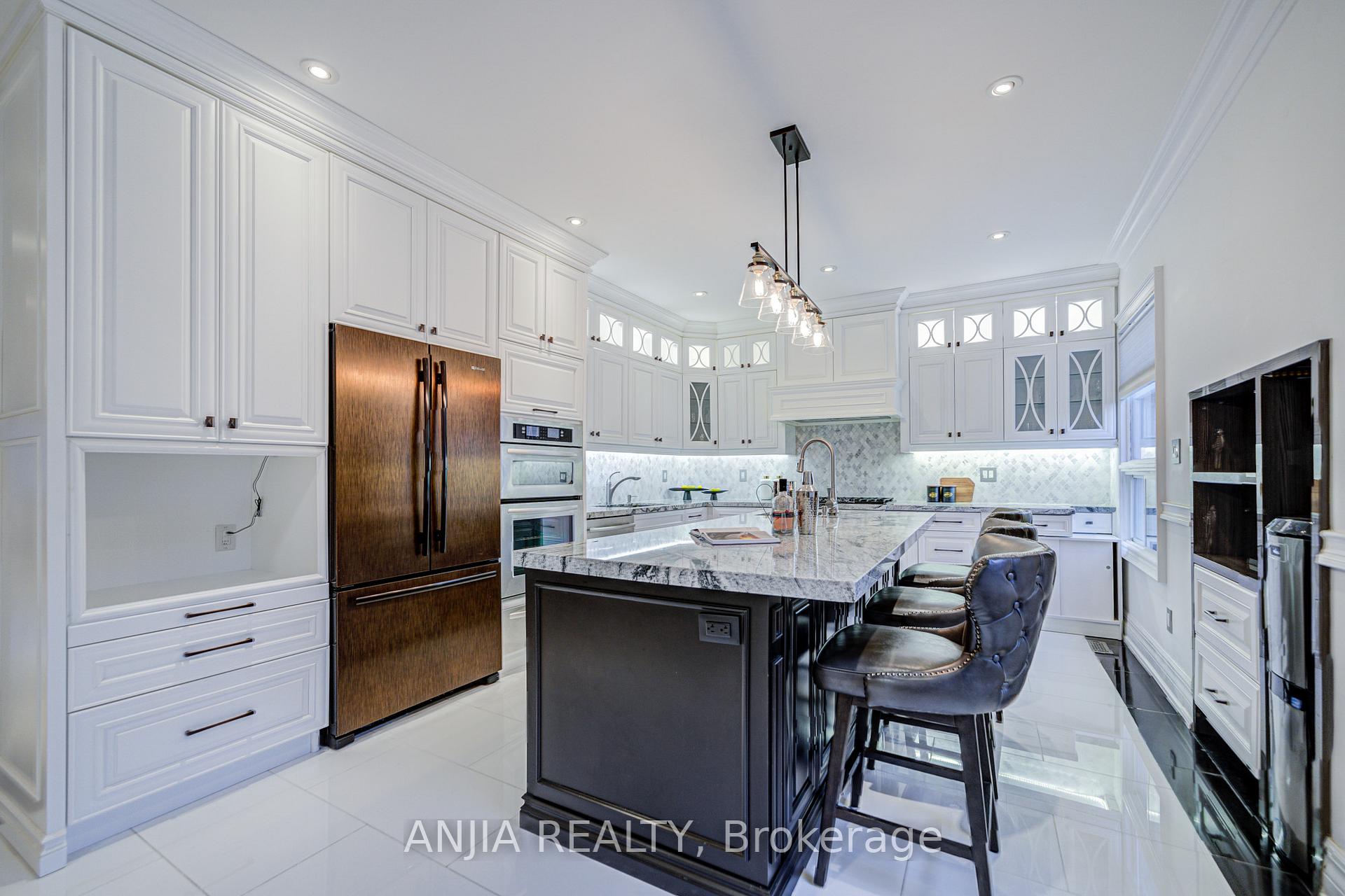 Photo 12 of 23 Annina Crescent, Markham, Village Green-South Unionville — HOMEH