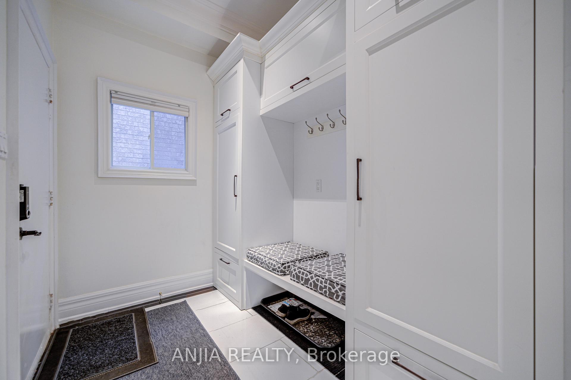 Photo 15 of 23 Annina Crescent, Markham, Village Green-South Unionville — HOMEH