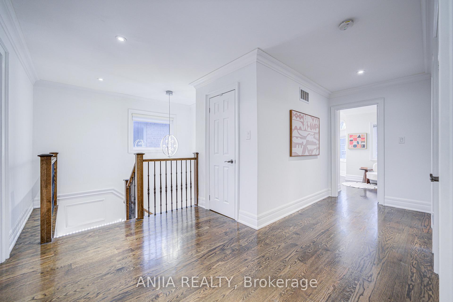 Photo 17 of 23 Annina Crescent, Markham, Village Green-South Unionville — HOMEH