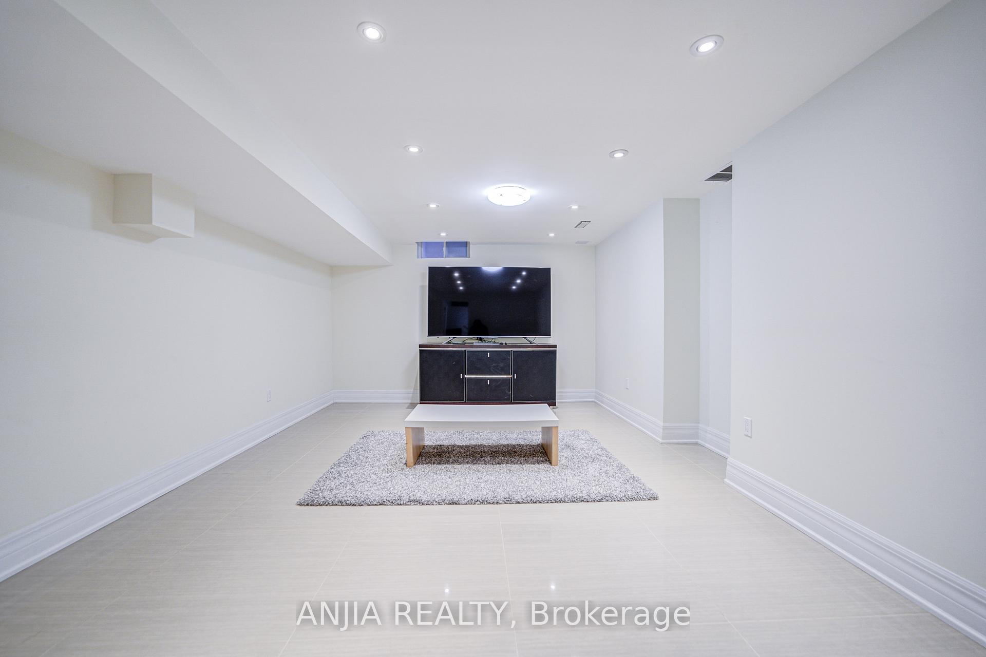 Photo 31 of 23 Annina Crescent, Markham, Village Green-South Unionville — HOMEH