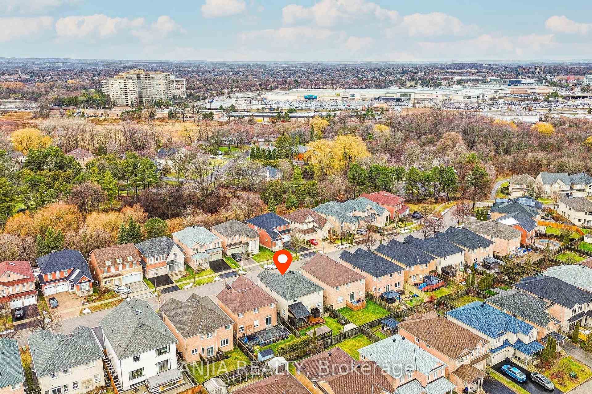 Photo 39 of 23 Annina Crescent, Markham, Village Green-South Unionville — HOMEH