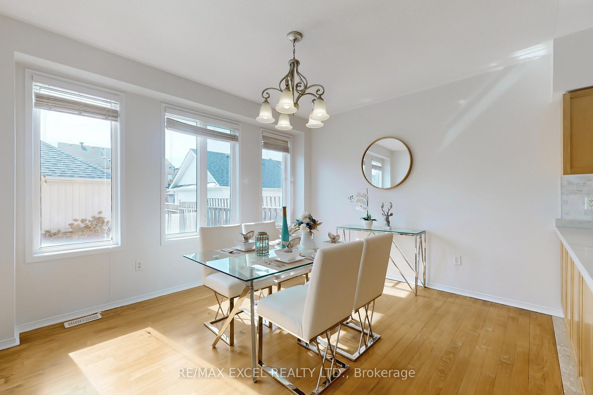Photo 9 of 11 Kenilworth Gate, Markham, Cornell — HOMEH