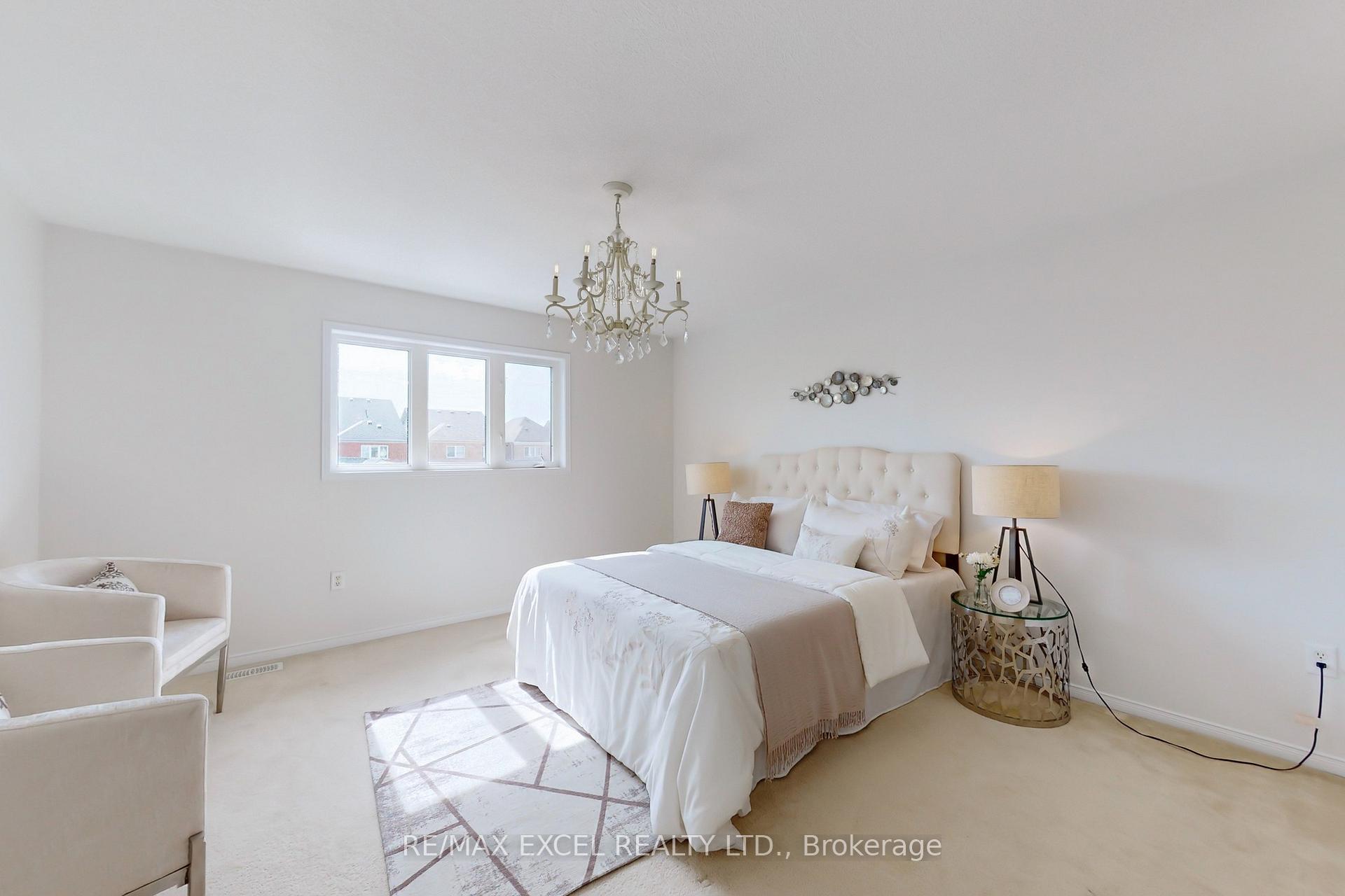 Photo 21 of 11 Kenilworth Gate, Markham, Cornell — HOMEH