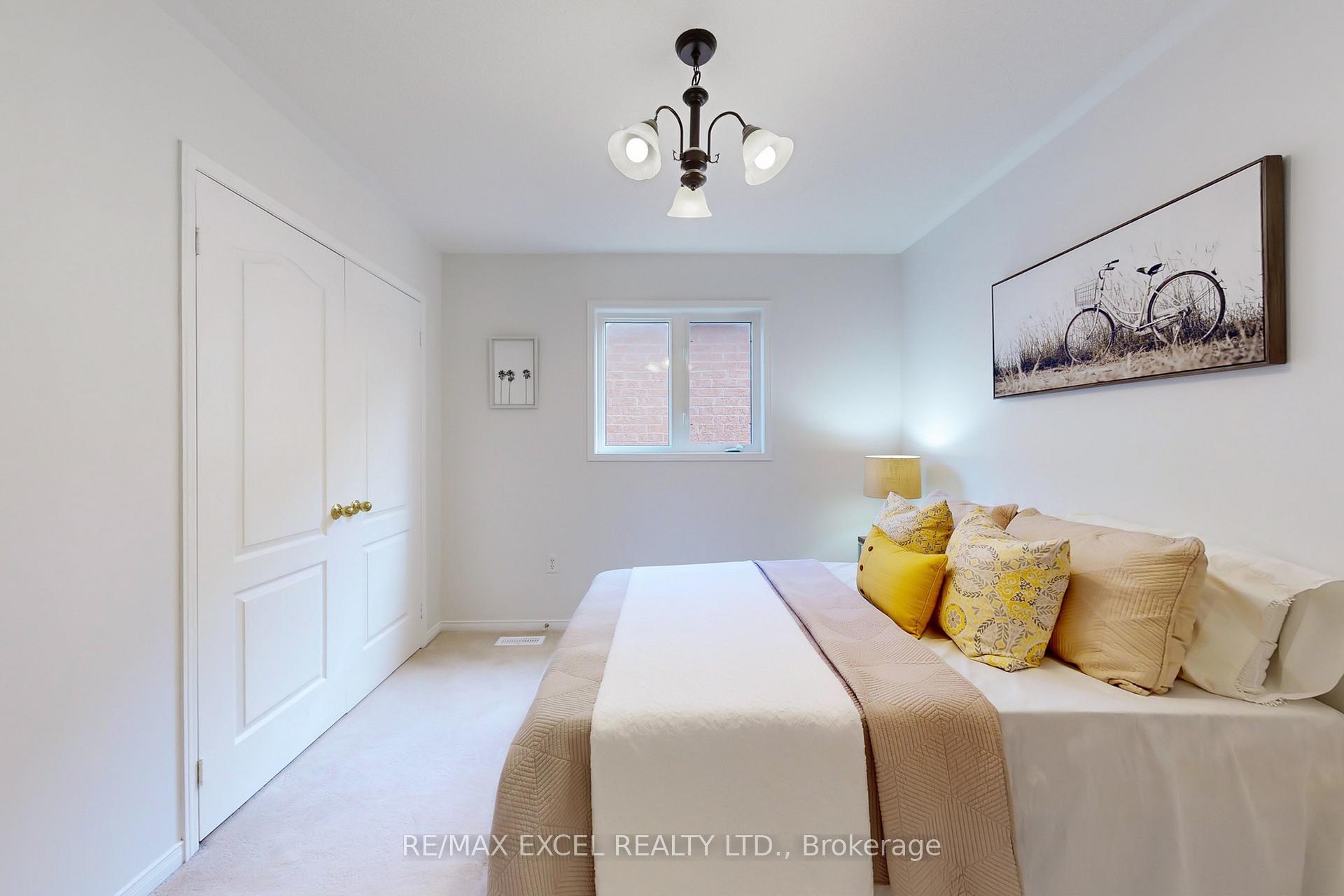 Photo 33 of 11 Kenilworth Gate, Markham, Cornell — HOMEH
