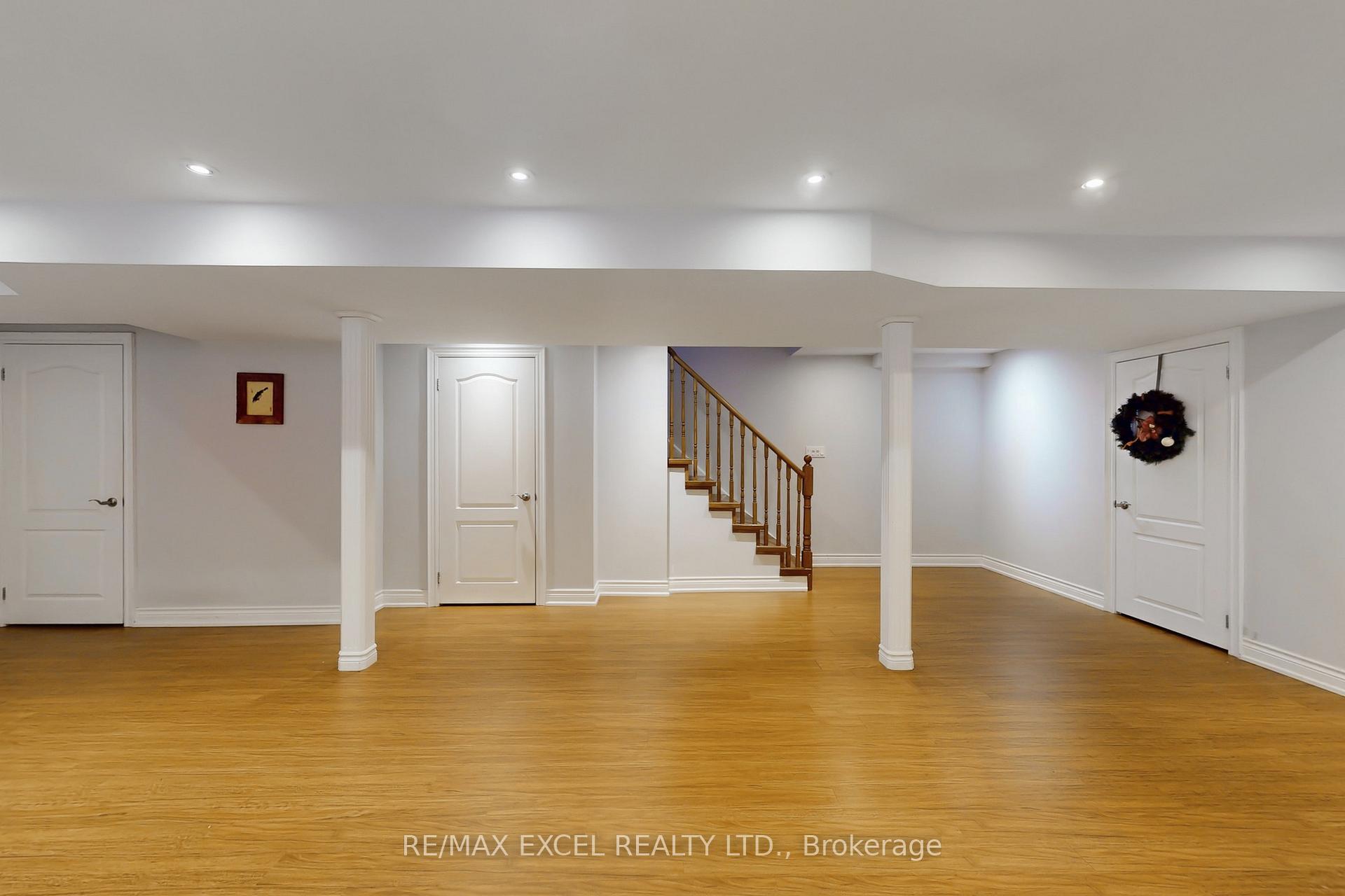Photo 38 of 11 Kenilworth Gate, Markham, Cornell — HOMEH