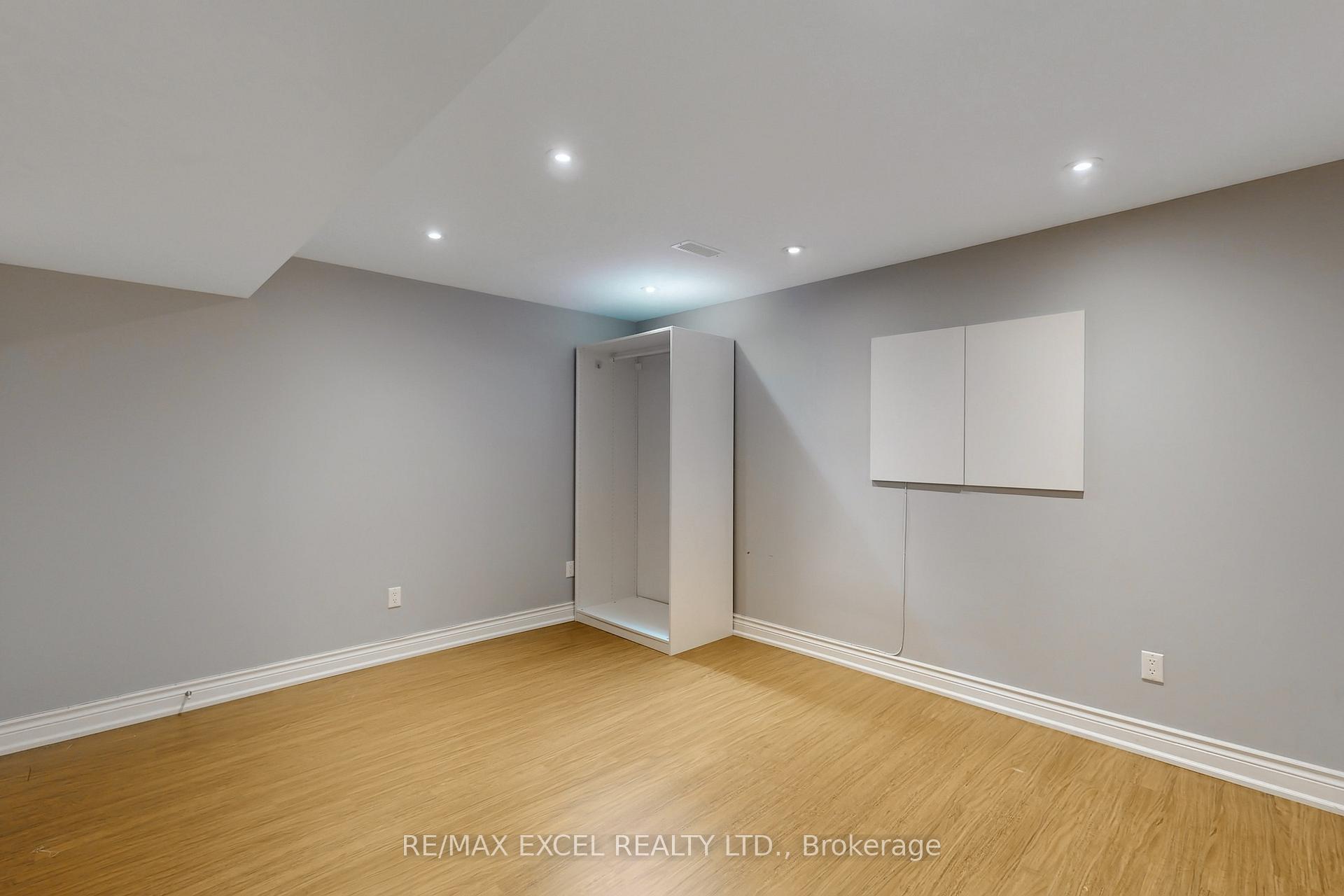 Photo 40 of 11 Kenilworth Gate, Markham, Cornell — HOMEH