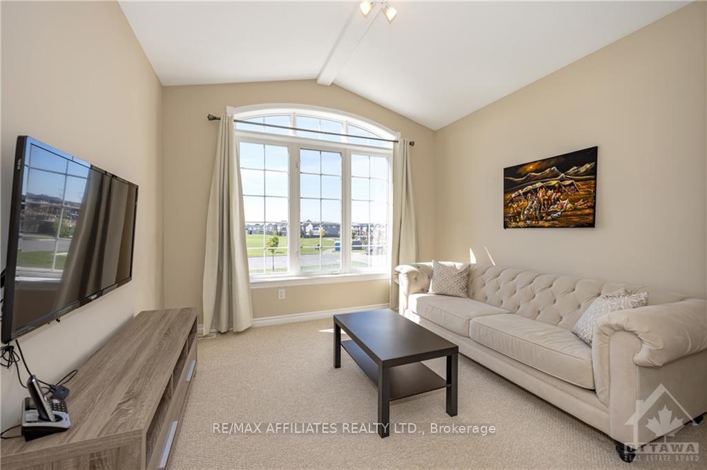 Photo 4 of 591 Rouncey Road, Ottawa, Kanata - Emerald Meadows/Trailwest — HOMEH