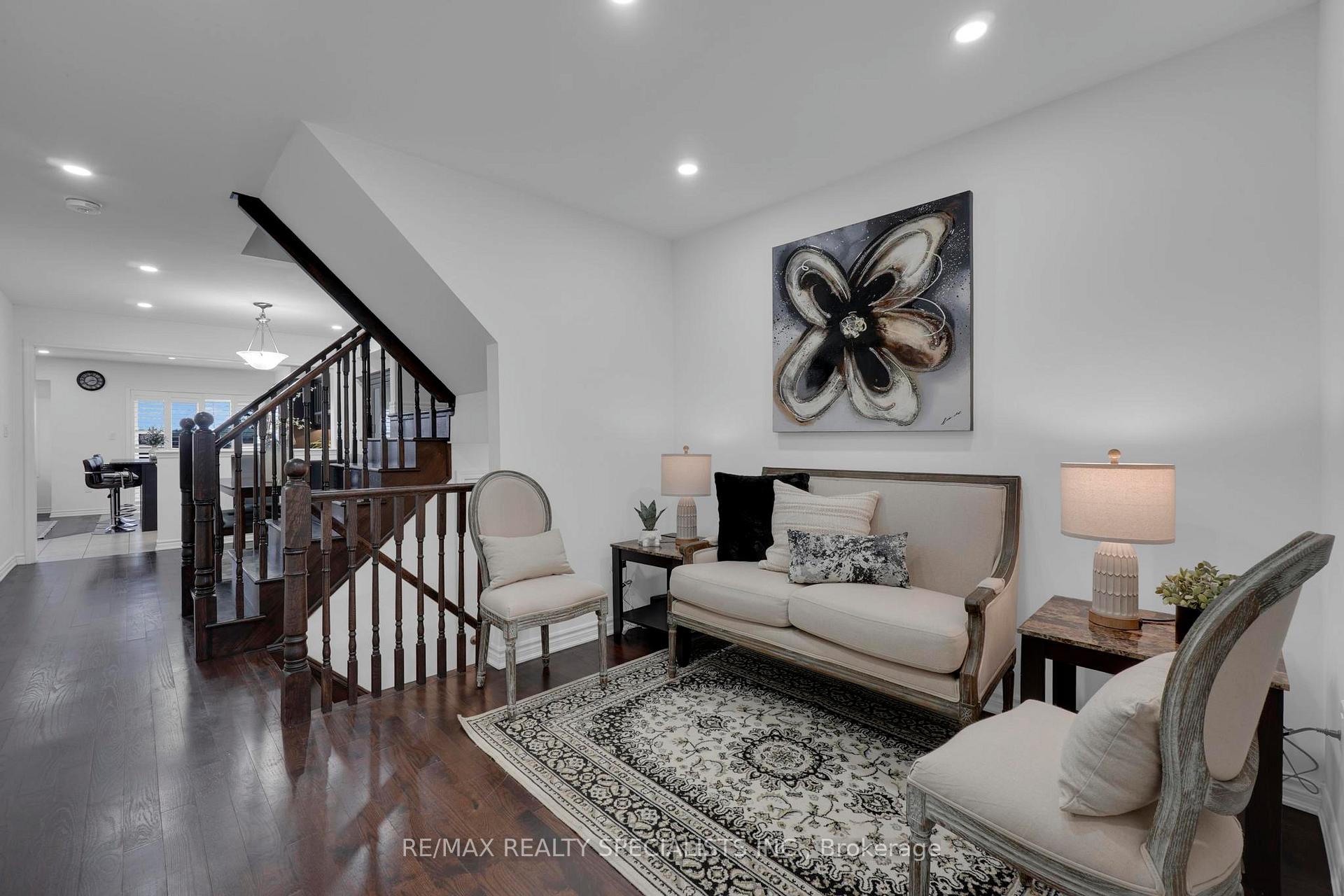 Photo 7 of Unit 36, 1000 Asleton Boulevard, Milton, Willmott — HOMEH