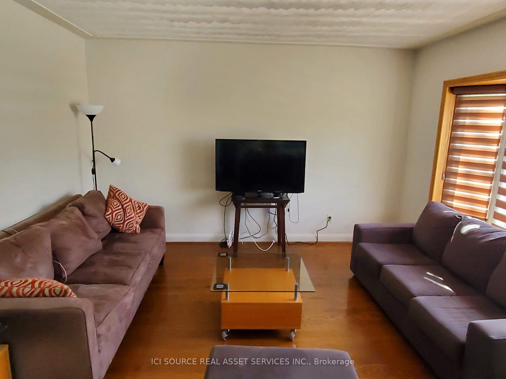 Photo 4 of Unit Main Floor, 412 Mountainview Drive, Milton, Old Milton — HOMEH