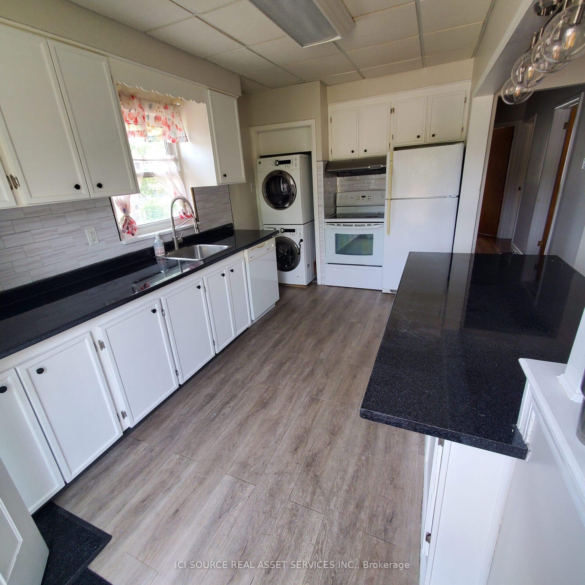 Photo 13 of Unit Main Floor, 412 Mountainview Drive, Milton, Old Milton — HOMEH