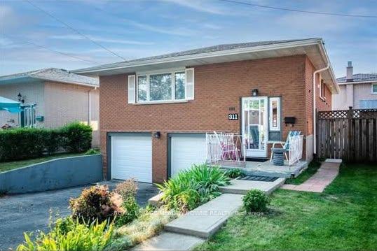 Photo 1 of 311 Carson Drive, Hamilton, Lisgar — HOMEH