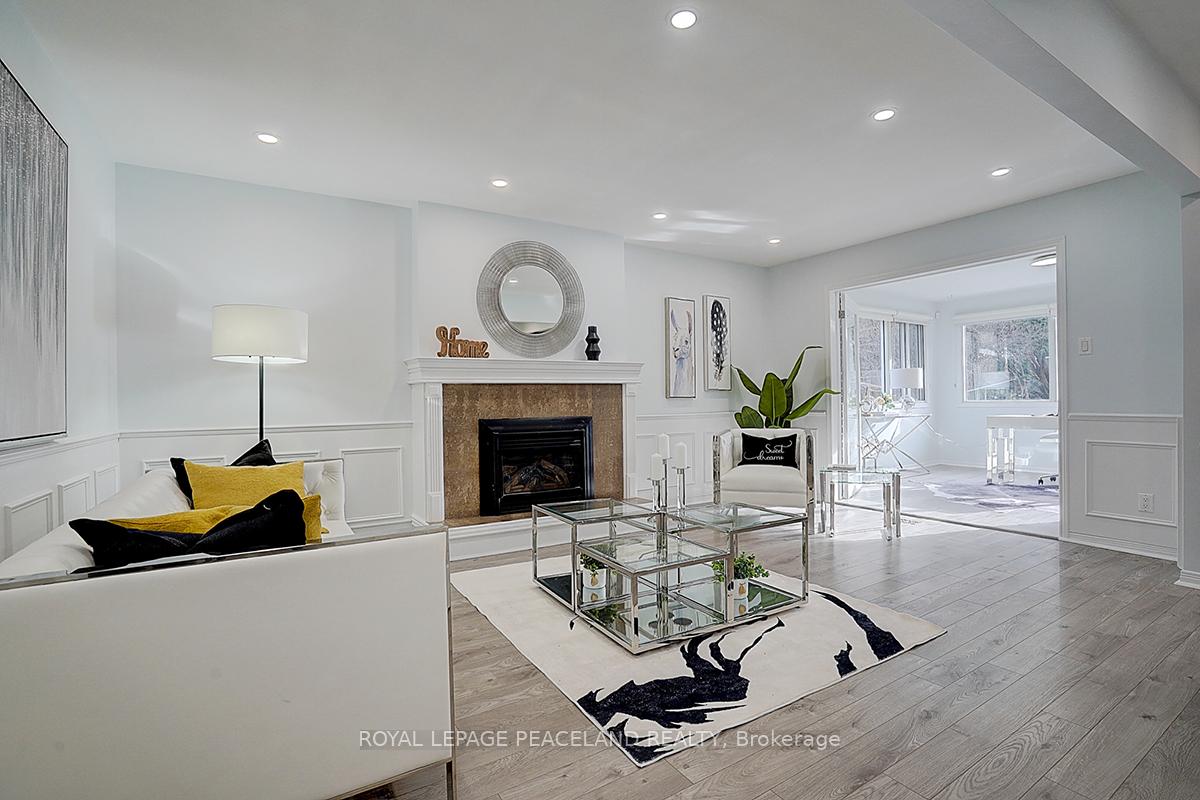 Photo 5 of 67 Kings College Road, Markham, Aileen-Willowbrook — HOMEH