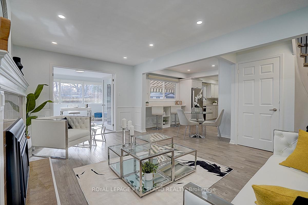 Photo 6 of 67 Kings College Road, Markham, Aileen-Willowbrook — HOMEH