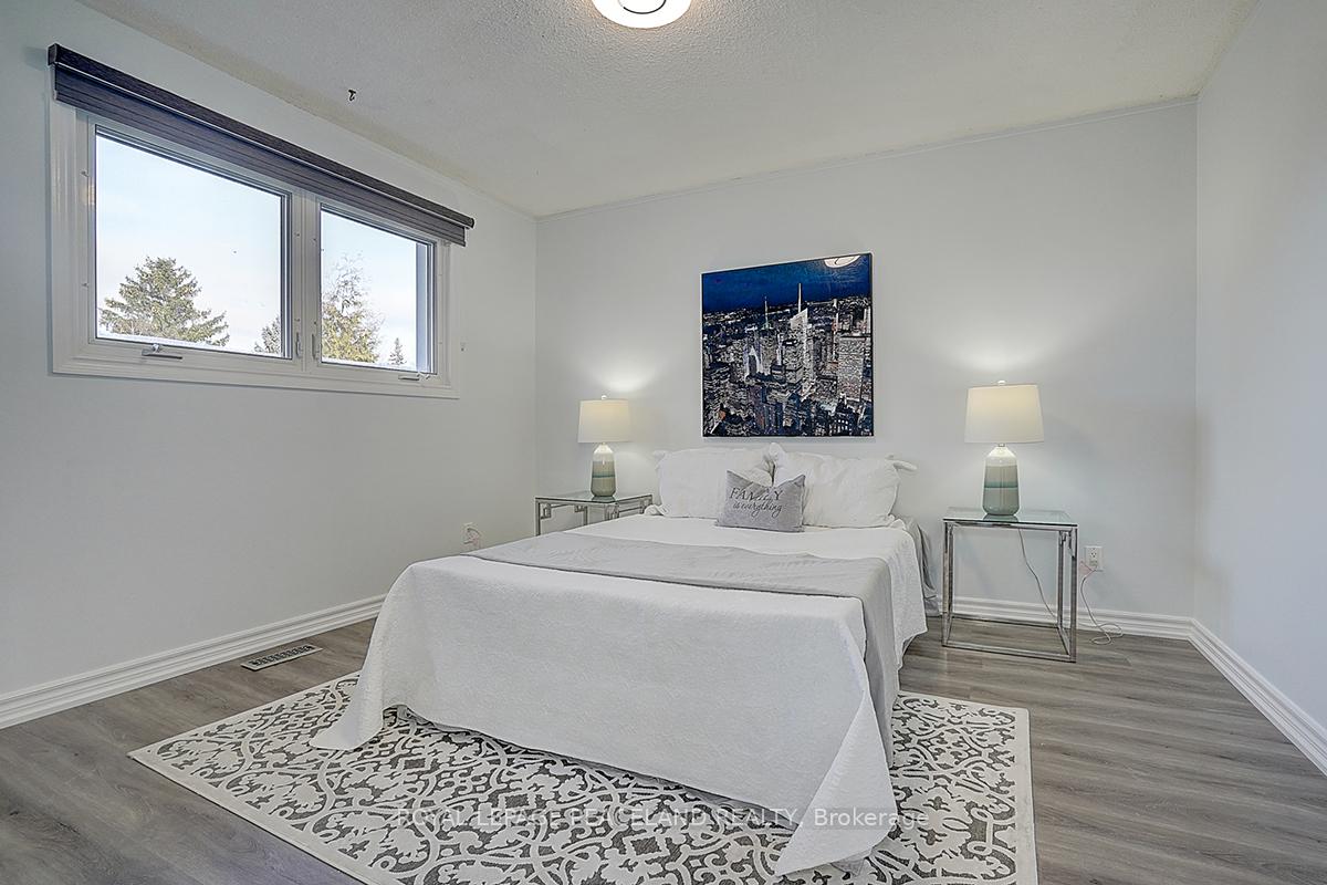Photo 17 of 67 Kings College Road, Markham, Aileen-Willowbrook — HOMEH