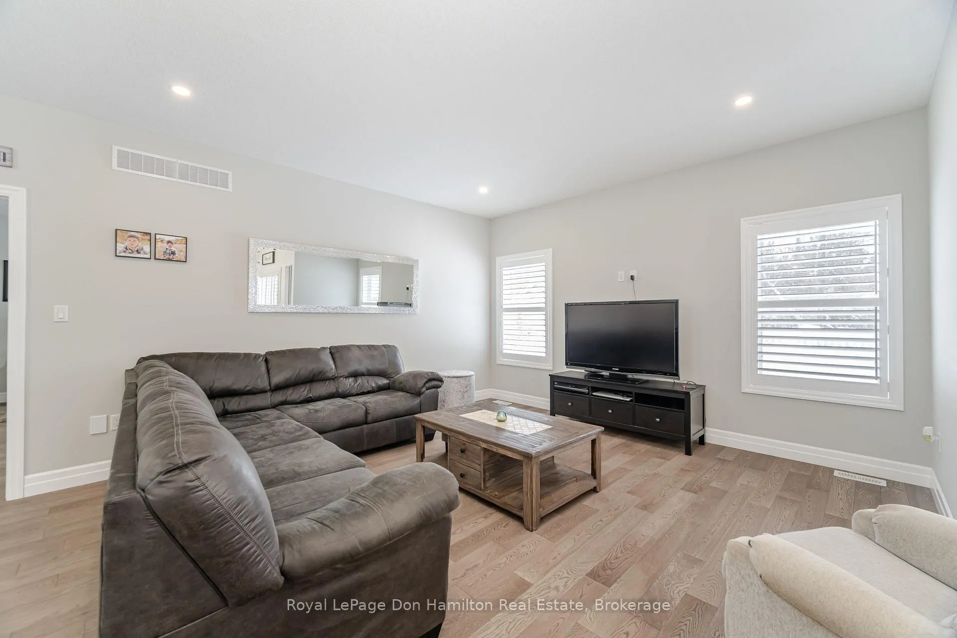 Photo 30 of 450 Rogers Road, North Perth, Listowel — HOMEH